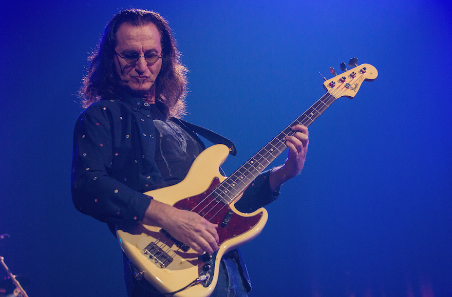 Geddy Lee performing with Rush at the KeyArena in Seattle, July 19, 2015. (Mat Hayward/Getty Images)